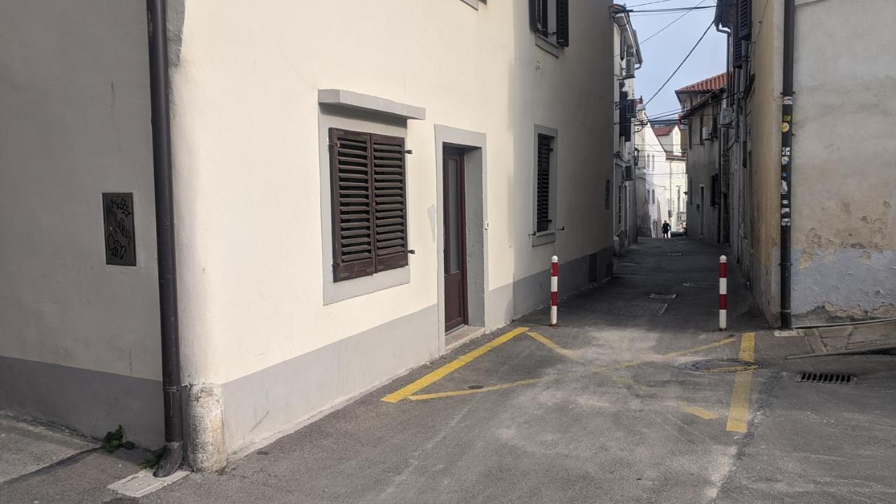 Apartma Ela Koper Exteriör bild